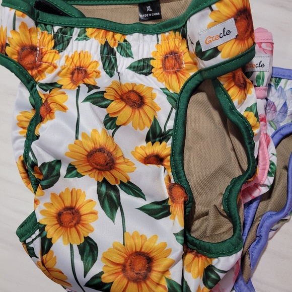 Grecle floral doggy reusable diapers xl set of 3 - Picture 2 of 4